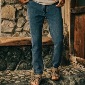 Taylor Stitch, The Apres Pant in Indigo Waffle. Size Large 34-36